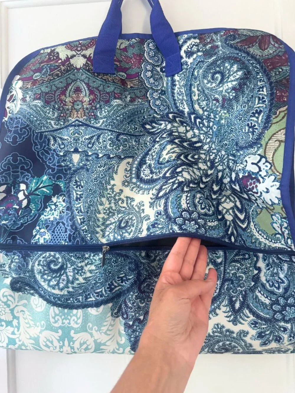 Chico's NWT Paisley Travel Garment Bag Hanging Zip Blue Multi